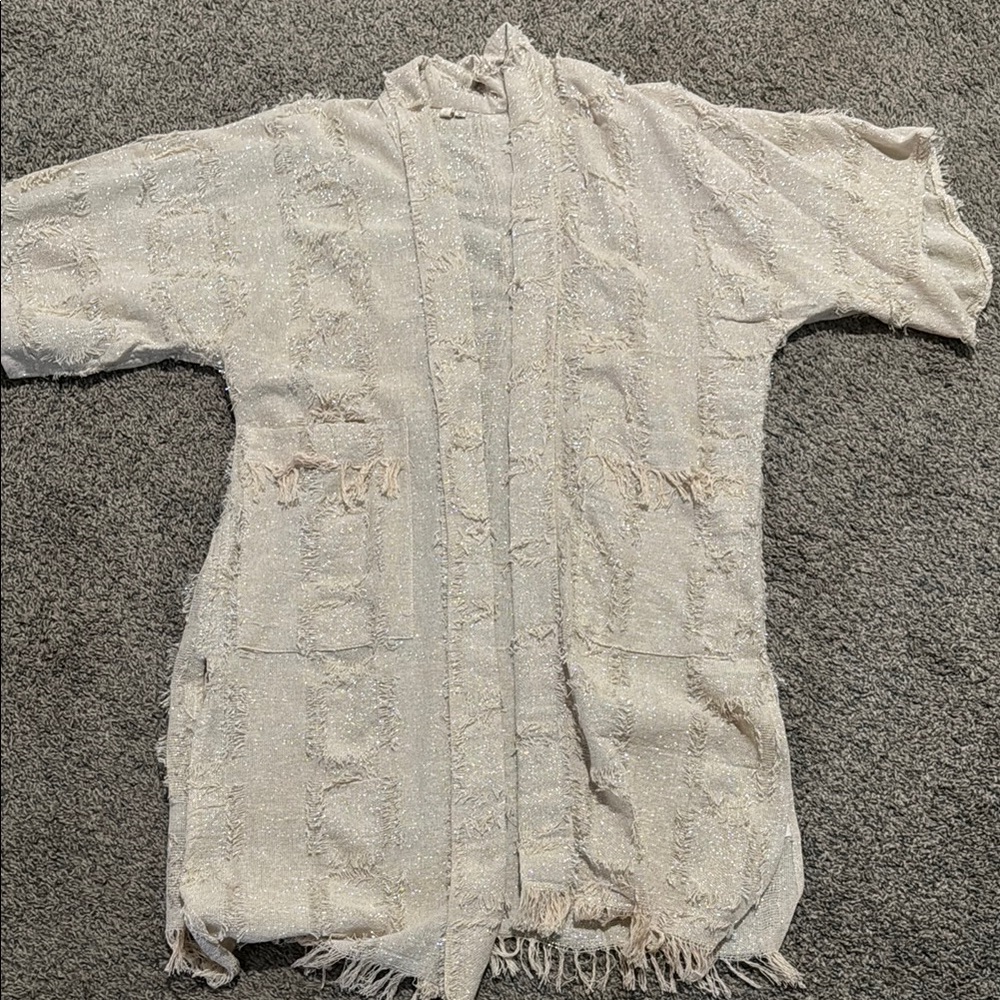 PILCRO Cream Textured Kimono Cardigan with metallic threads